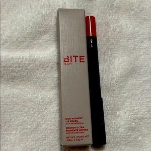 Bite Beauty Lip Pencil - Pomegranate NWT